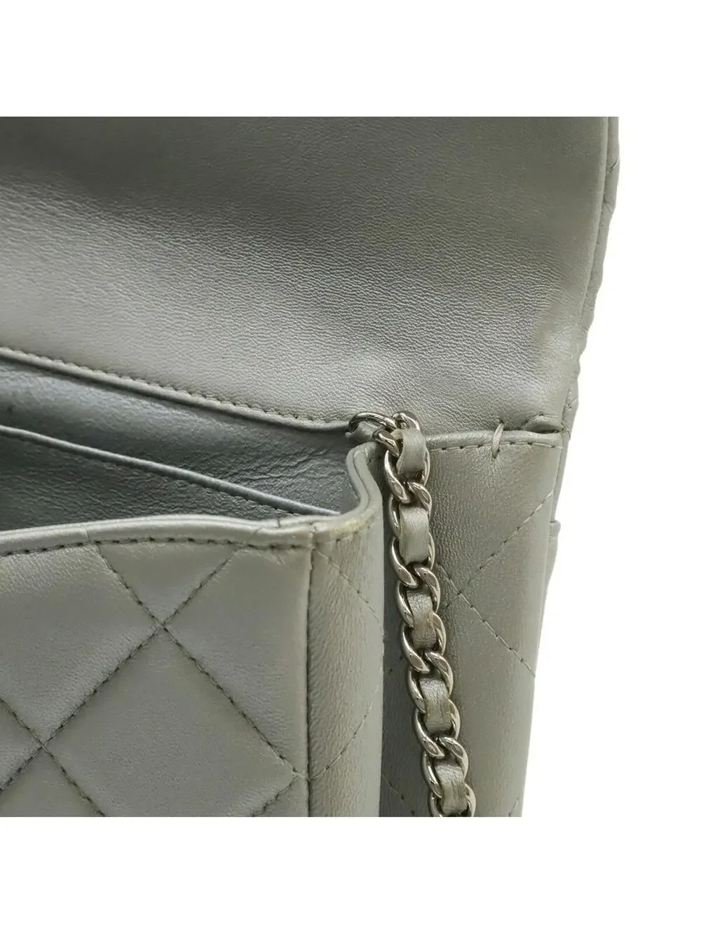 Chanel Clutch With Chain Quilted #251667C26B